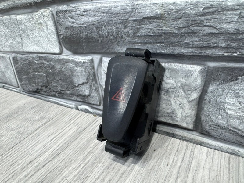 Кнопка аварийной сигнализации, 500 рублей, Москва