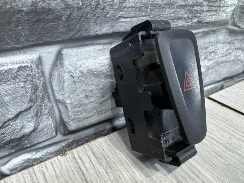 Кнопка аварийной сигнализации, 500 рублей, Москва