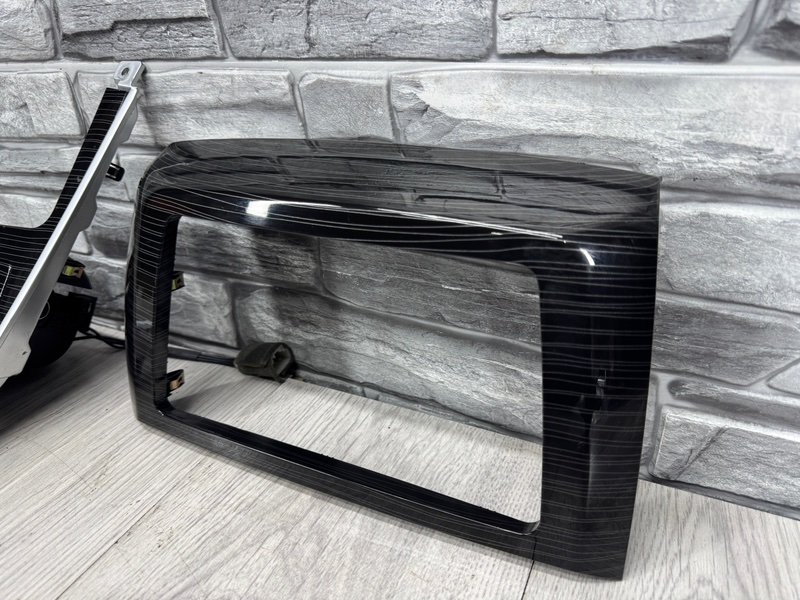 Накладка декоративная, 1000 рублей, Москва