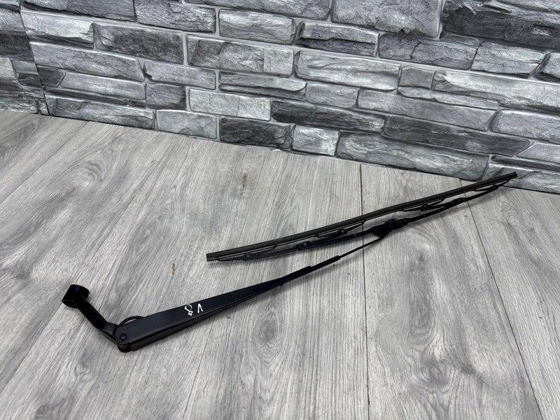 Поводок стеклоочистителя передний, 500 рублей, Москва