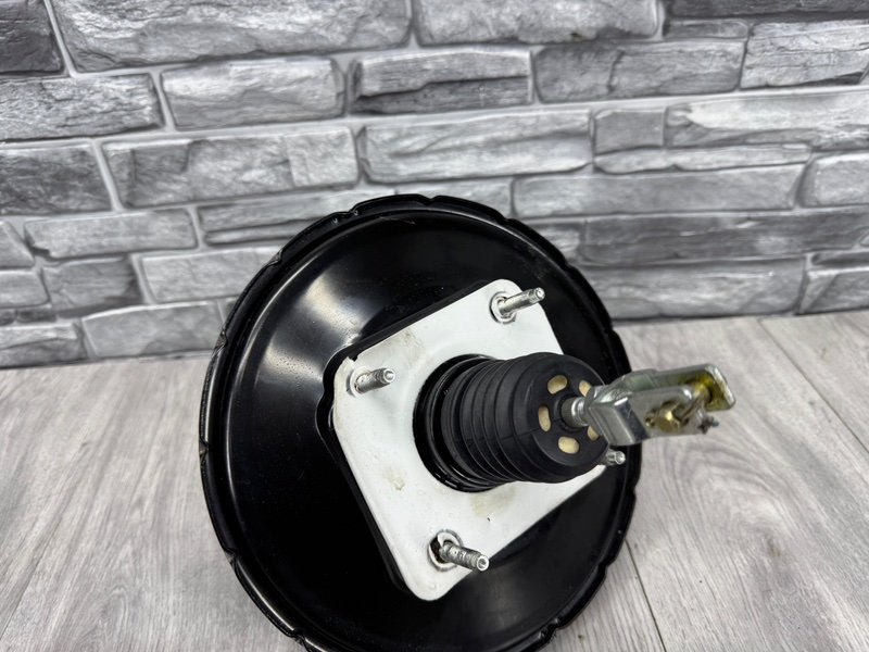 Усилитель тормозов вакуумный, 2000 рублей, Москва