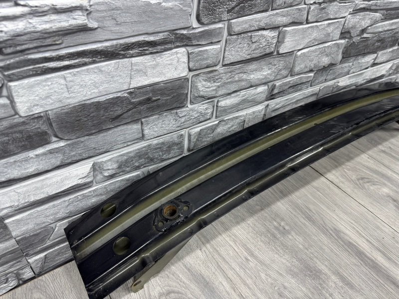 Усилитель переднего бампера, 2000 рублей, Москва