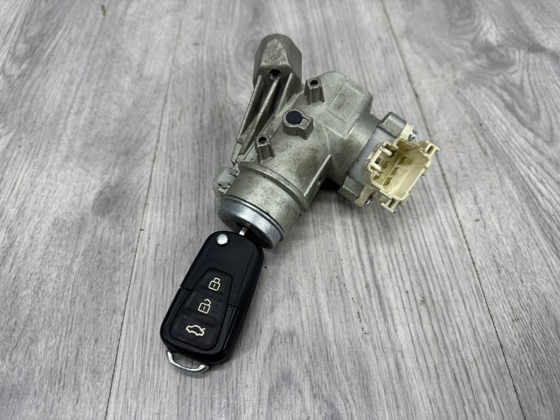 Замок зажигания, 2500 рублей, Москва