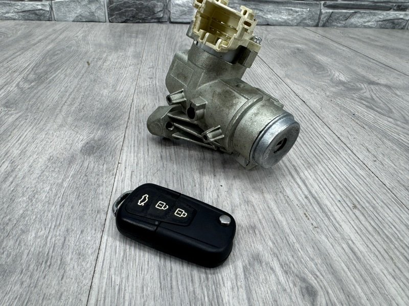 Замок зажигания, 2500 рублей, Москва