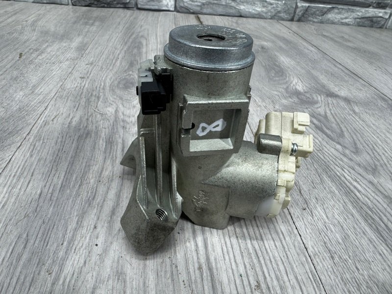 Замок зажигания, 2500 рублей, Москва