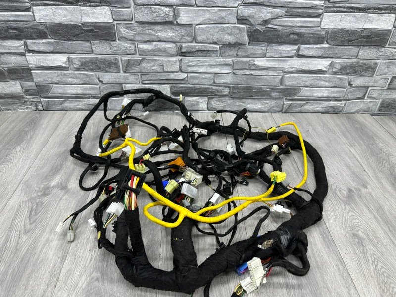 Проводка подторпедная, 2000 рублей, Москва