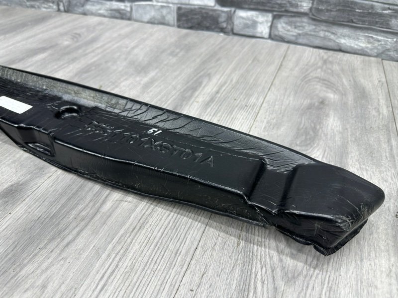 Пыльник крыла, 1000 рублей, Москва