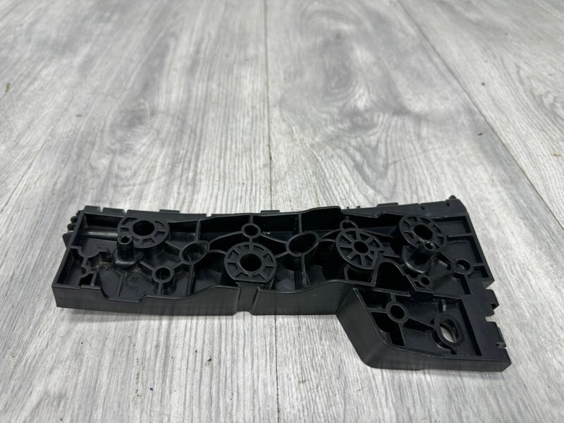 Кронштейн переднего бампера, 500 рублей, Москва