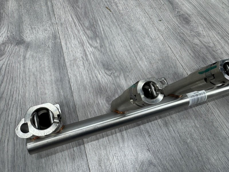 Топливная рейка, 4000 рублей, Москва