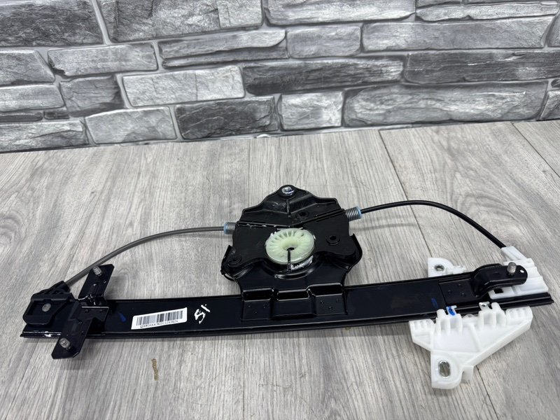 Стеклоподъемник задний, 3500 рублей, Москва