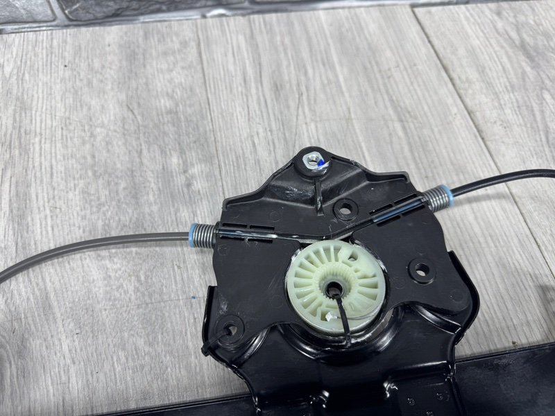 Стеклоподъемник задний, 3500 рублей, Москва