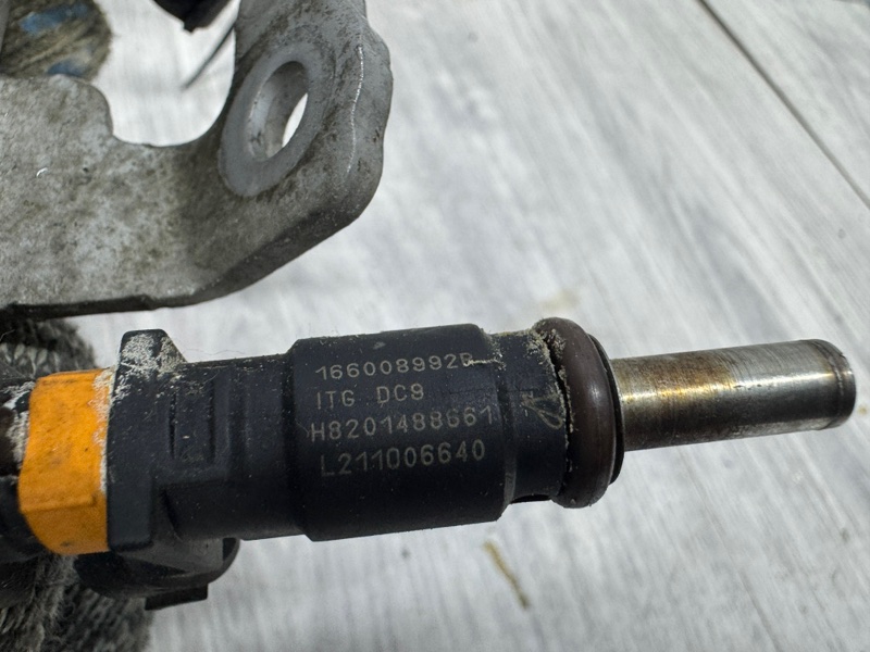 Топливная рейка, 4000 рублей, Москва