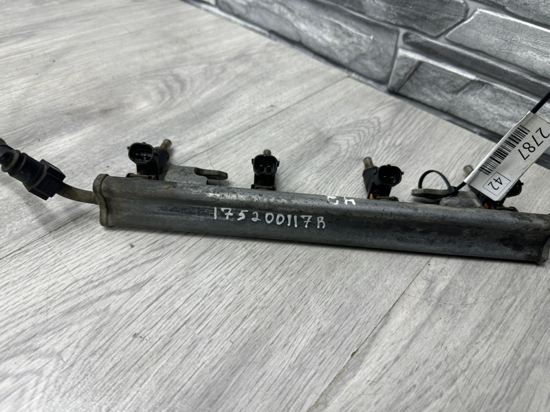 Топливная рейка, 4000 рублей, Москва