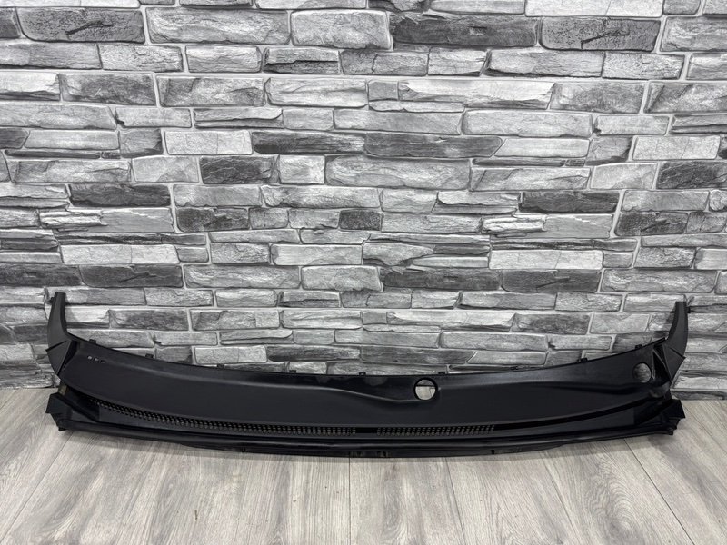 Планка под лобовое стекло, 1000 рублей, Москва