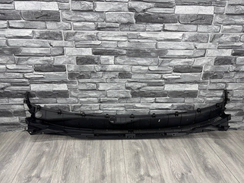 Планка под лобовое стекло, 1000 рублей, Москва