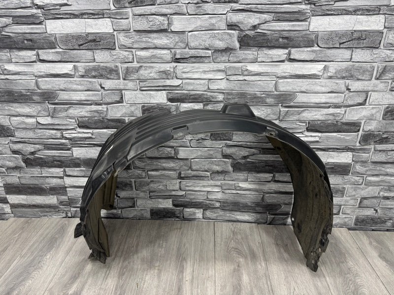 Подкрылок, 4000 рублей, Москва