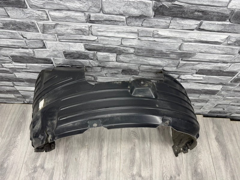 Подкрылок, 4000 рублей, Москва