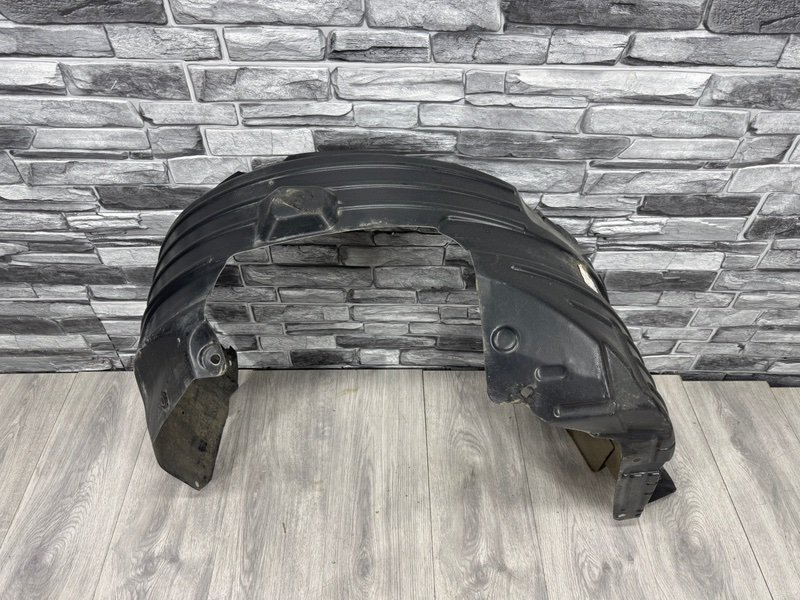 Подкрылок, 4000 рублей, Москва