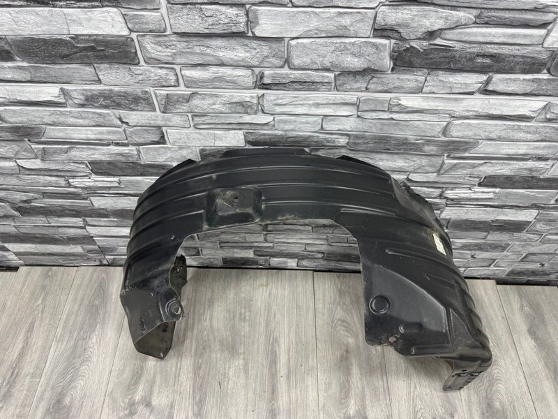 Подкрылок, 4000 рублей, Москва