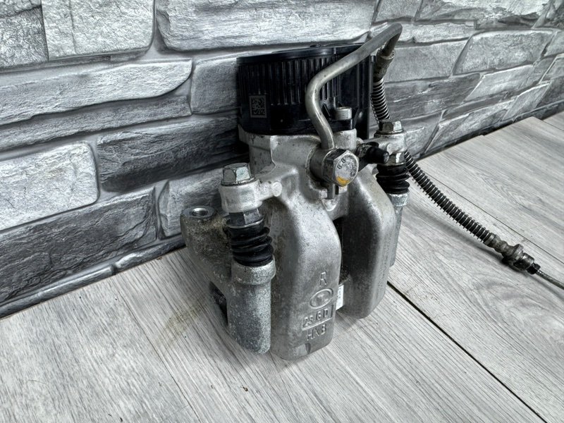 Суппорт тормозной задний правый, 8000 рублей, Москва