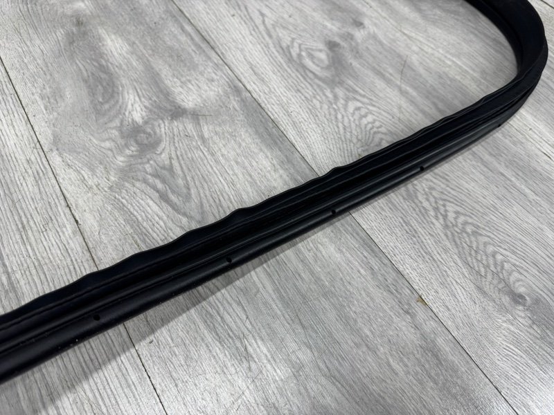 Уплотнительная резинка боковой двери, Москва