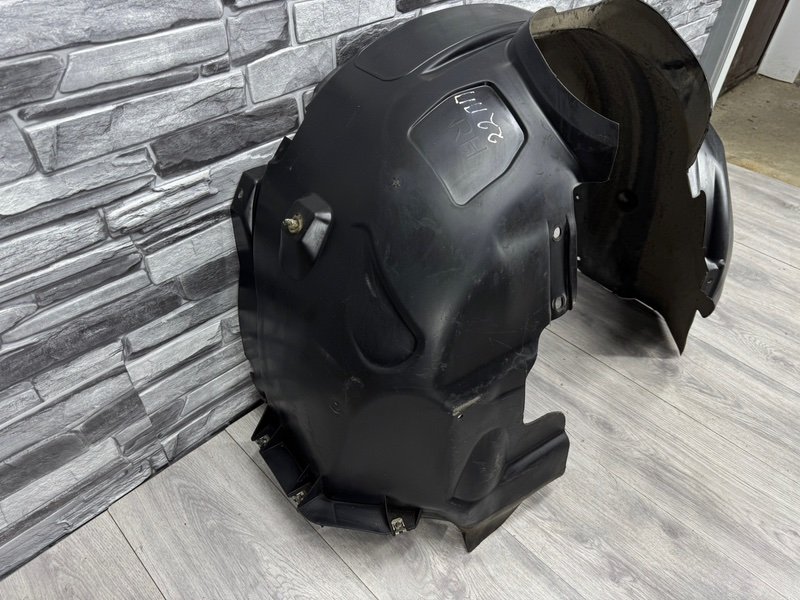 Подкрылок, 3000 рублей, Москва