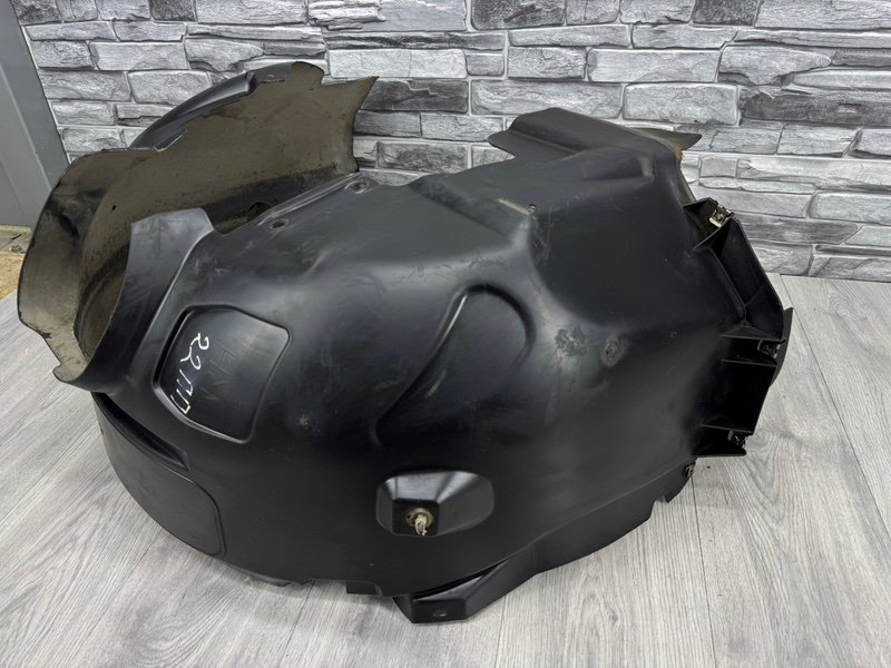 Подкрылок, 3000 рублей, Москва