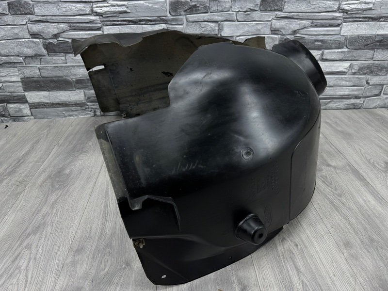 Подкрылок, 3000 рублей, Москва