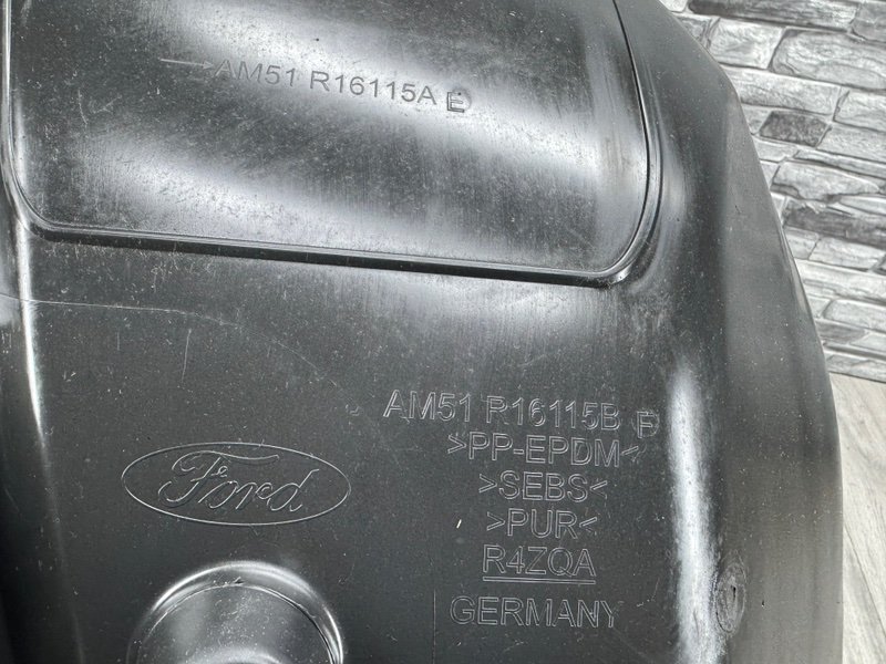 Подкрылок, 3100 рублей, Москва