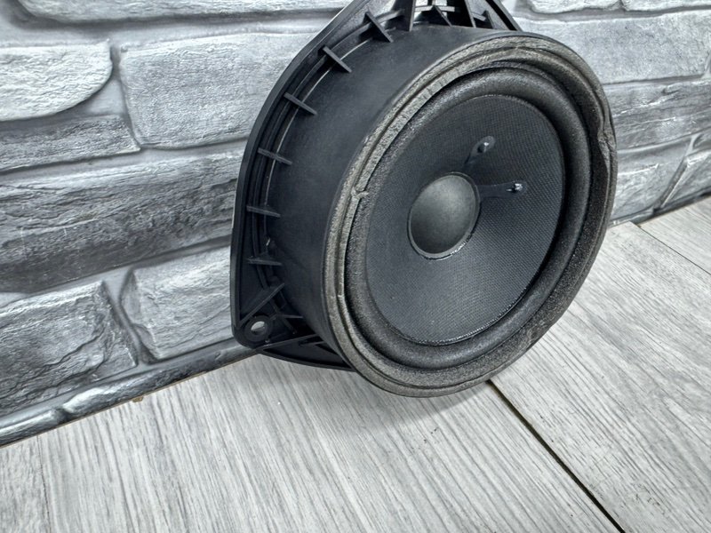 Динамик, 500 рублей, Москва