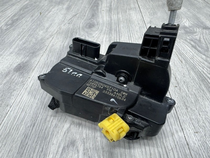 Замок двери передней правой, 3500 рублей, Москва