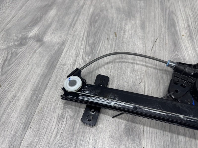 Стеклоподъемник задний, 3500 рублей, Москва