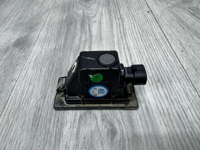 Фонарь подсветки номера, 1000 рублей, Москва