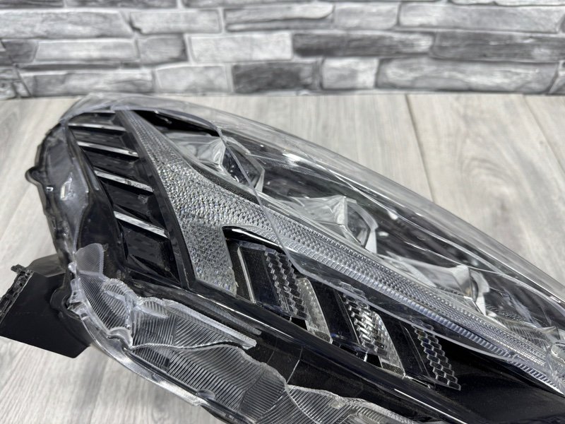 Фара правая, 5000 рублей, Москва