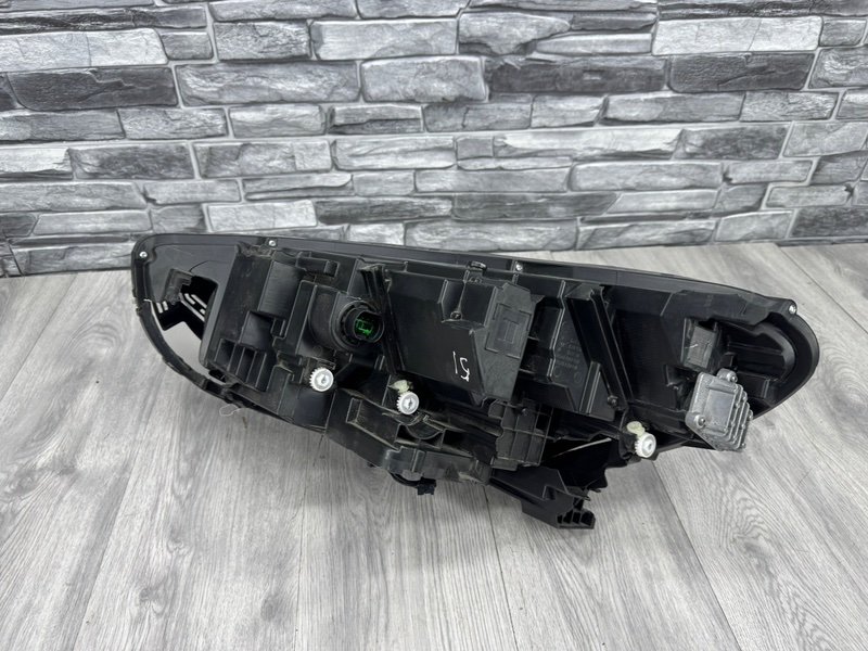 Фара правая, 5000 рублей, Москва