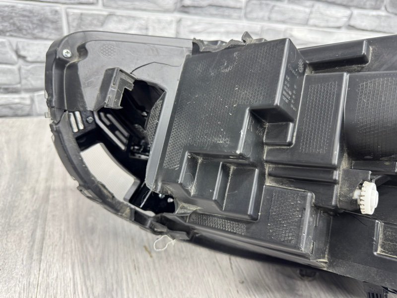 Фара правая, 5000 рублей, Москва