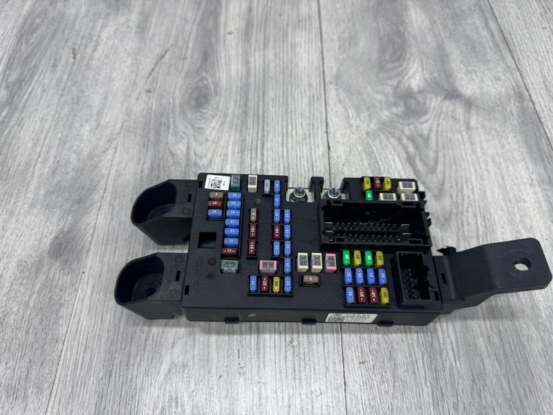 Блок предохранителей салонный, 5000 рублей, Москва