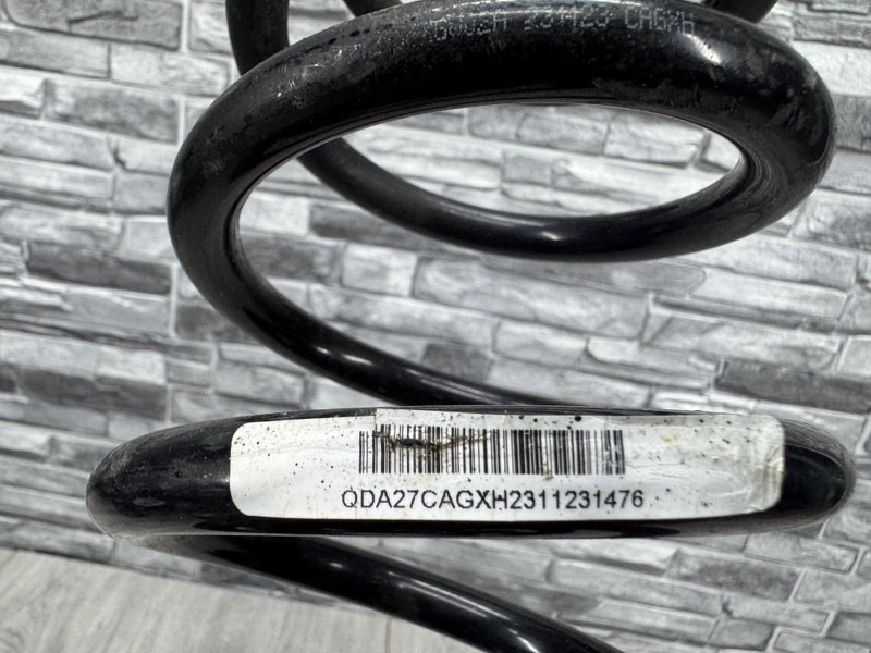 Пружина задняя, 2000 рублей, Москва