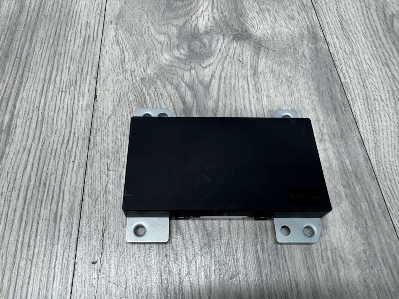 Беспроводное зарядное устройство, 5000 рублей, Москва