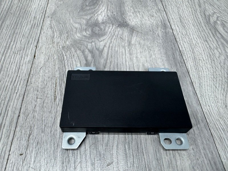 Беспроводное зарядное устройство, 5000 рублей, Москва