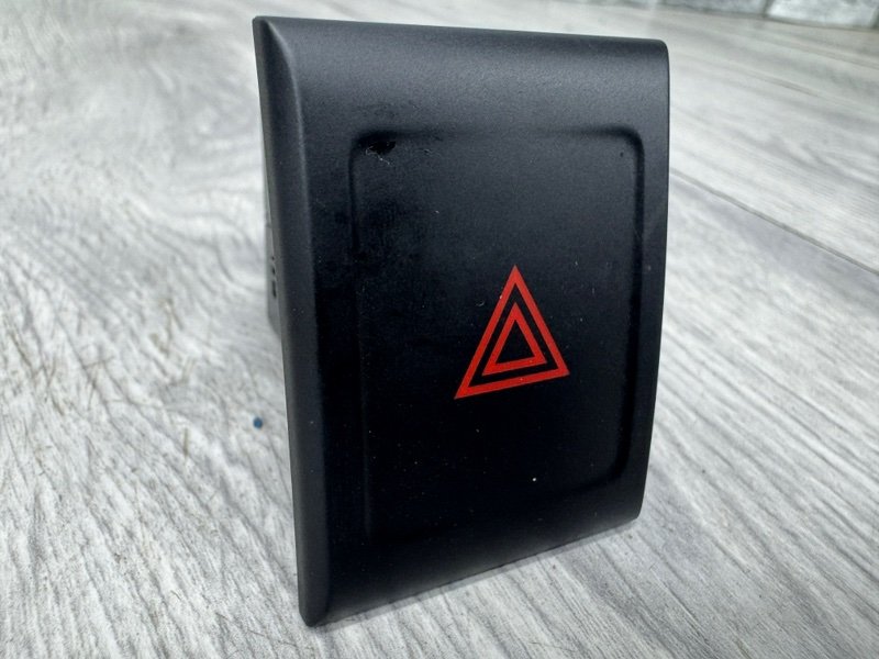 Кнопка аварийной сигнализации, 1000 рублей, Москва