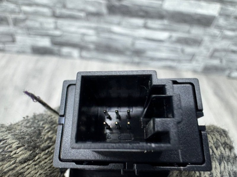 Кнопка аварийной сигнализации, 1000 рублей, Москва