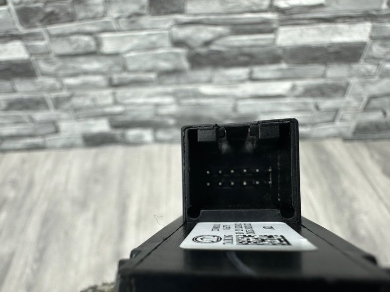 Кнопка стояночного тормоза, 1500 рублей, Москва