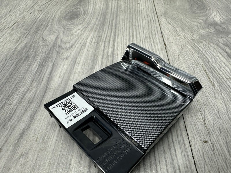 Накладка декоративная, 2000 рублей, Москва