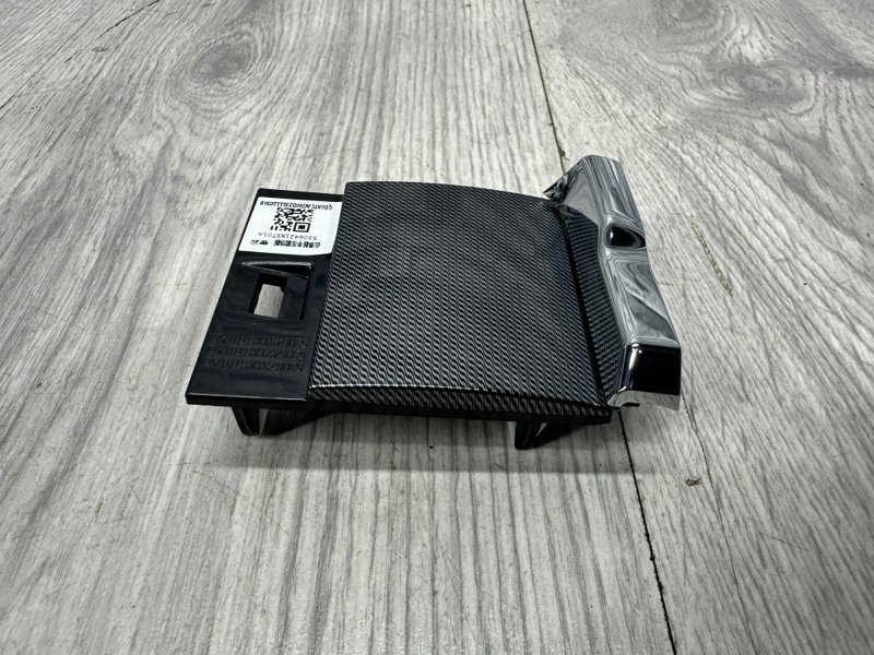 Накладка декоративная, 2000 рублей, Москва