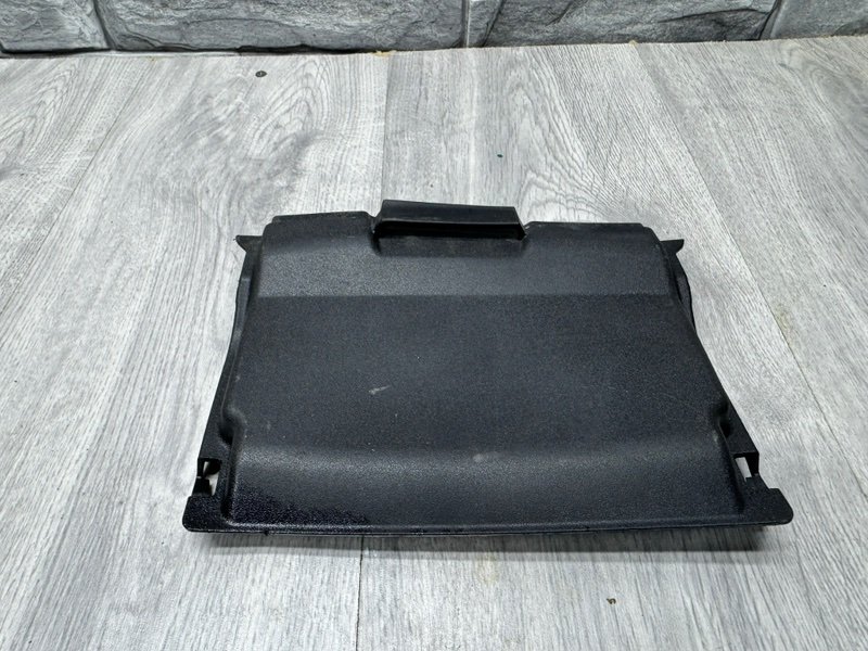 Крышка аккумулятора, 500 рублей, Москва