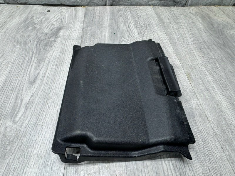 Крышка аккумулятора, 500 рублей, Москва