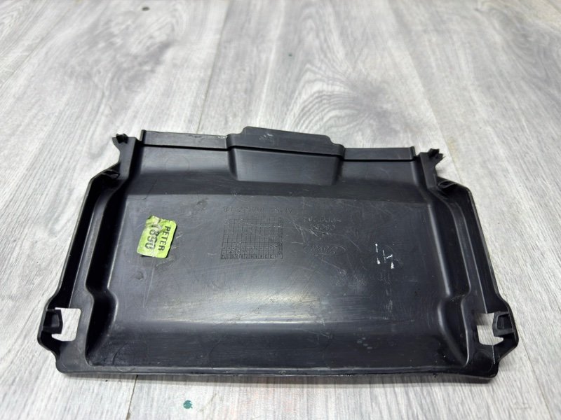 Крышка аккумулятора, 500 рублей, Москва