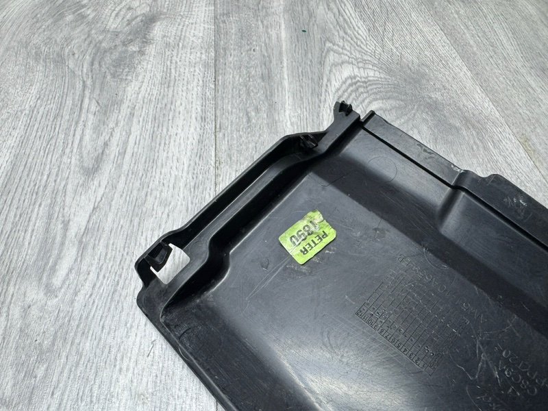 Крышка аккумулятора, 500 рублей, Москва