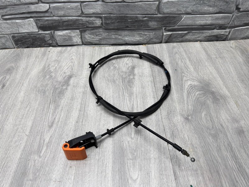 Трос замка капота, 8000 рублей, Москва